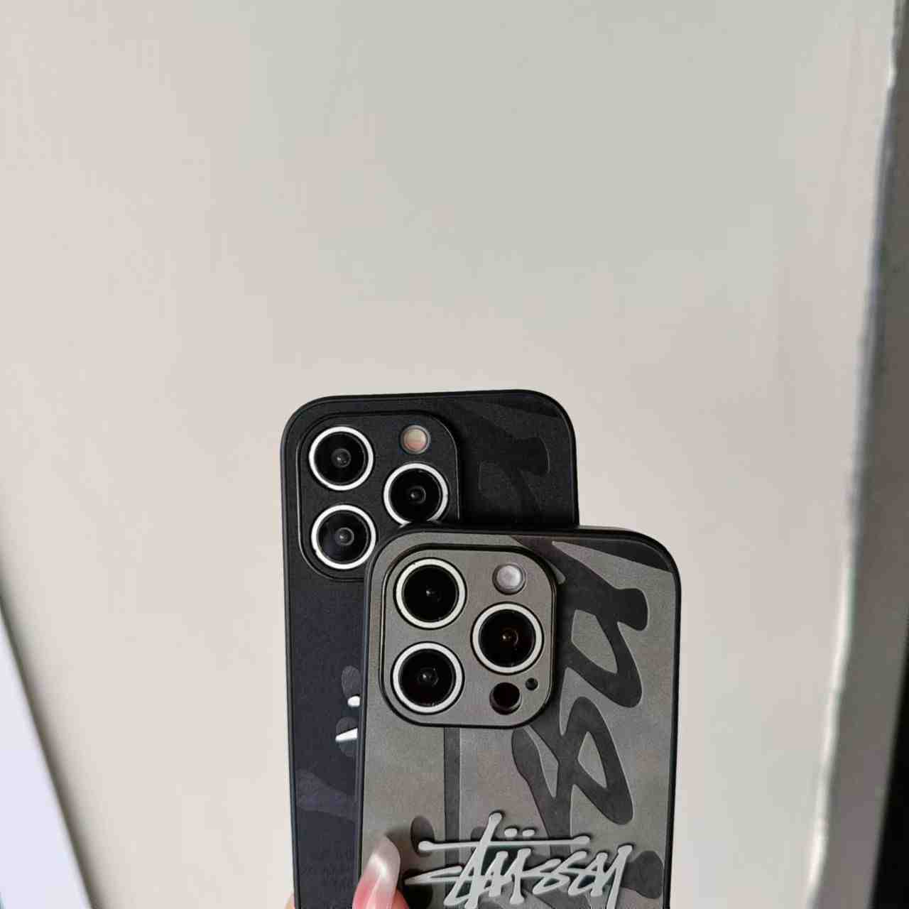 ステューシー iphone16 plus/15 ケース