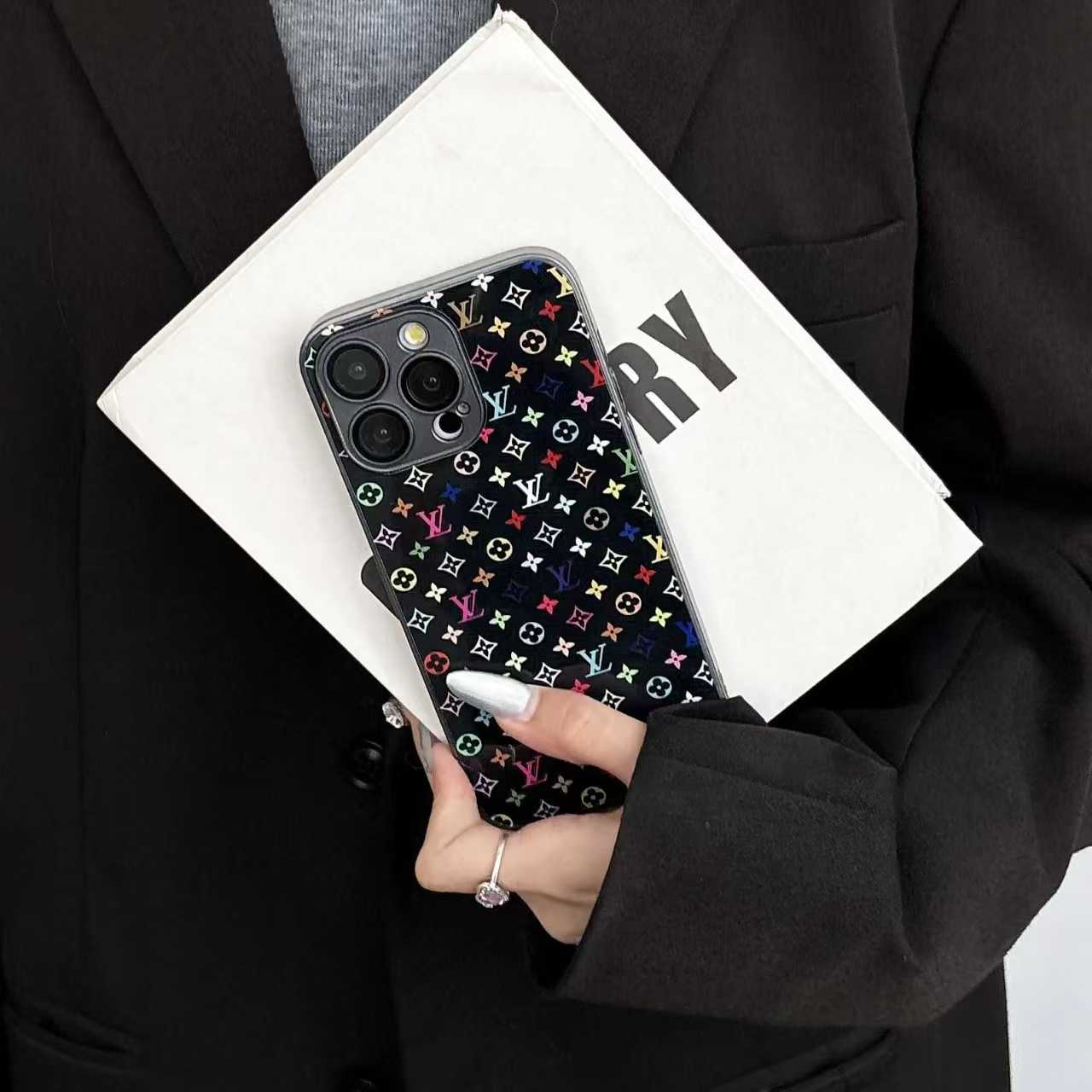 iphone 16 pro maxケースルイヴィトン