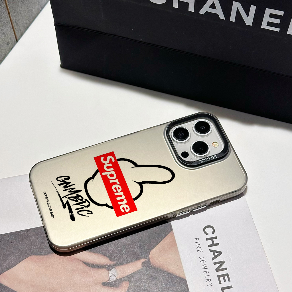 個性 Supreme アイフォン16 pro max ケース