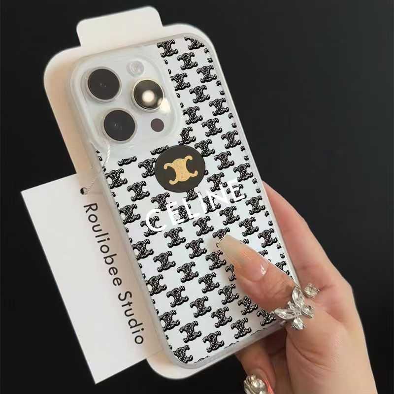 セリーヌ アイフォン 16 plus スマホケース